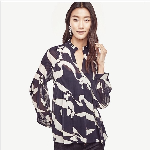 Ann Taylor Tops - Ann Taylor butterfly blouse size XS NWOT